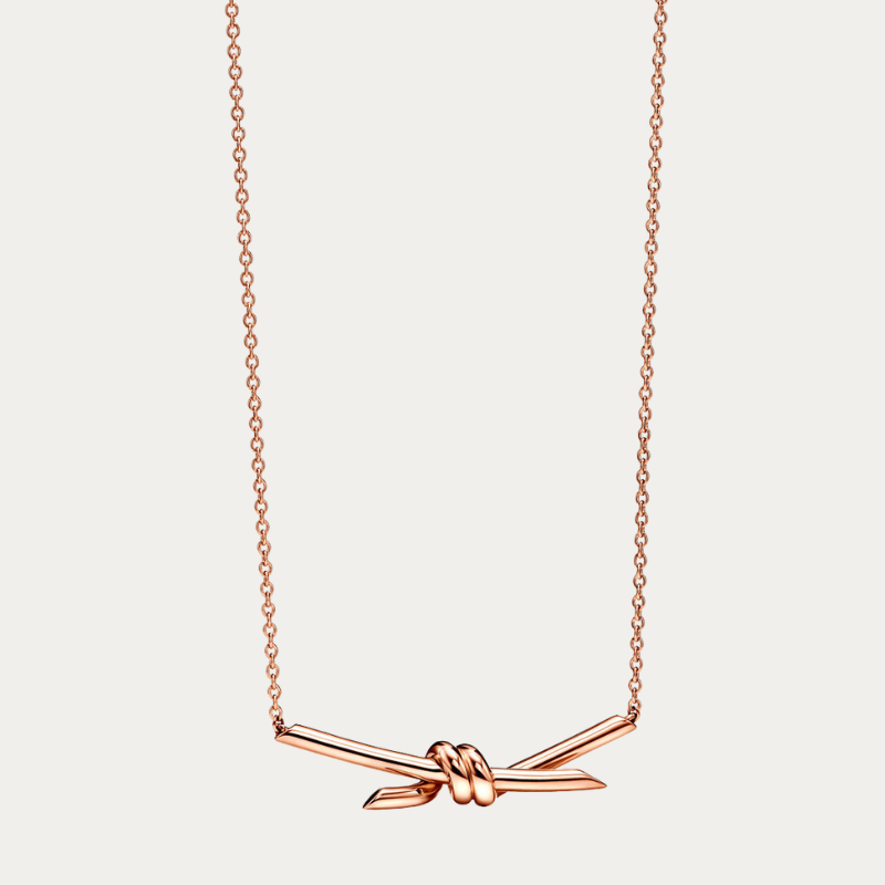 Knot necklace