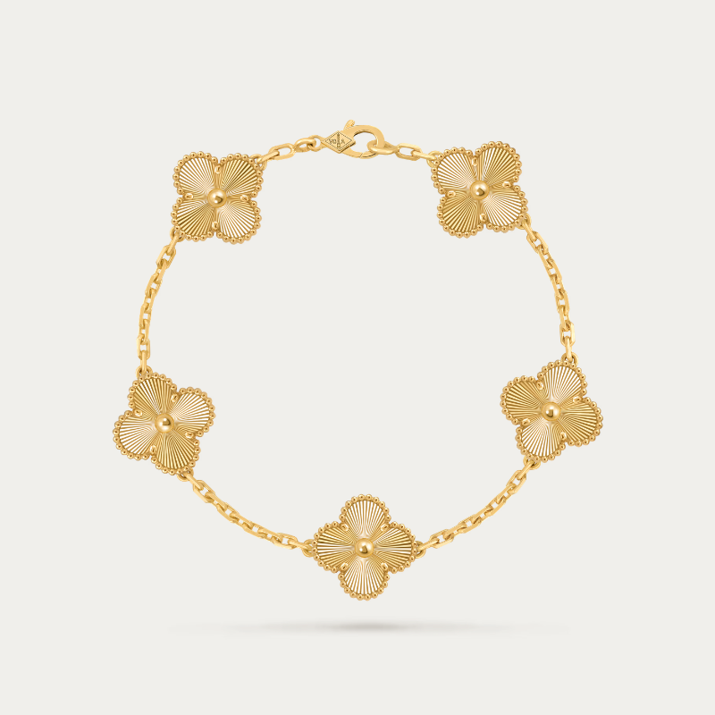 Clover bracelet