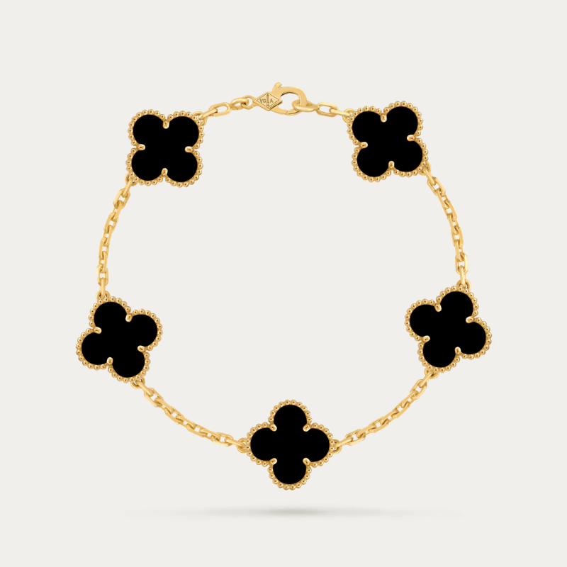 Clover bracelet